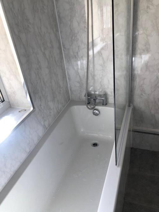 利物浦Modern 2 Bed Sleep 5 Close To Anfield Stadium别墅 外观 照片